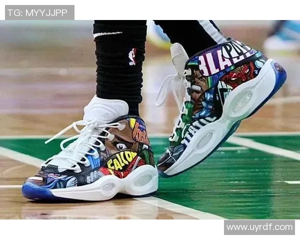 足球球星穿什么鞋最酷 他们的鞋款选择揭示了时尚与性能的完美融合